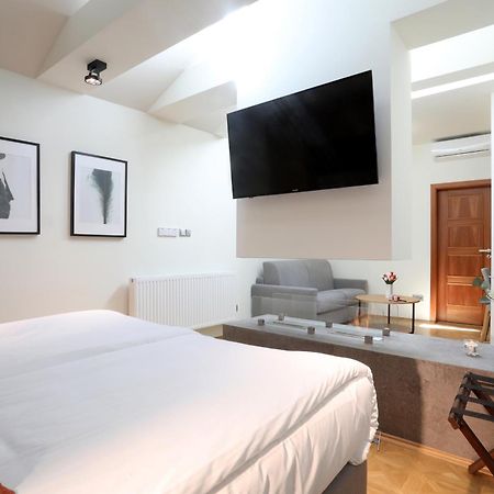 Hotel Pod Vezi Strážnice Екстериор снимка