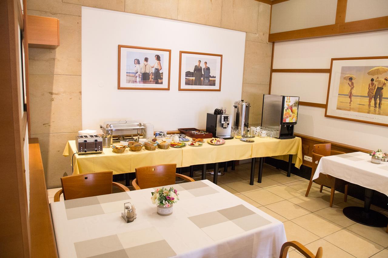 Hotel Pod Vezi Strážnice Екстериор снимка